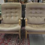 583 1650 ARMCHAIRS